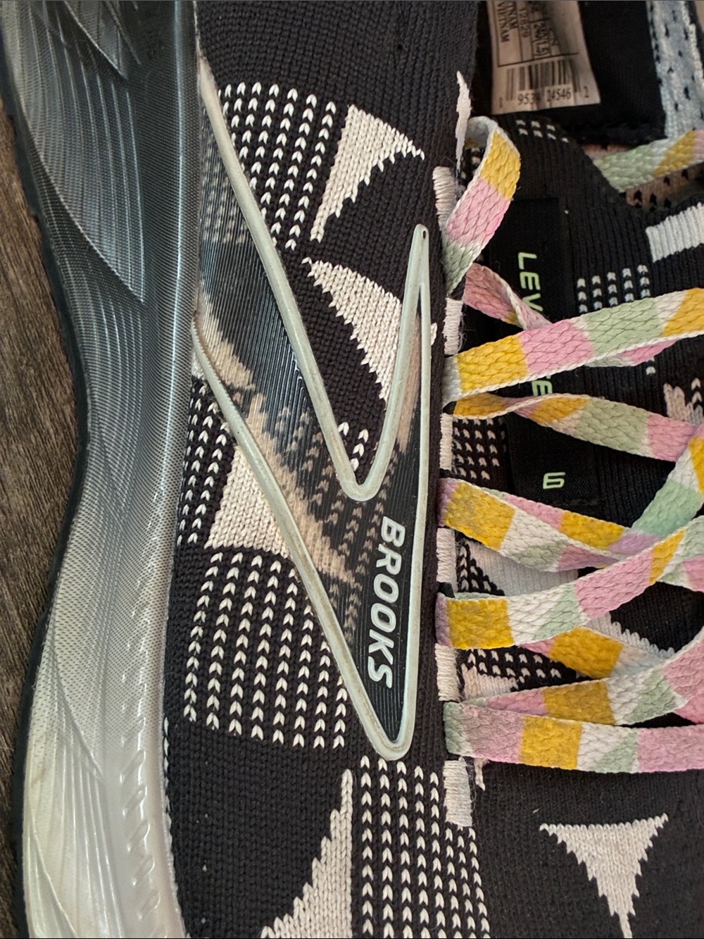 Brooks Black & White Geometric Running Shoes with Pastel Multicolor Laces - Picture 10 of 13